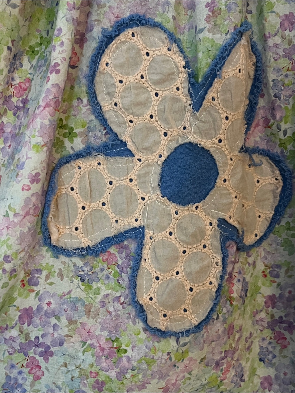 Easel Lavender-Pink-Green Floral Puff-Sleeve Top w/Applique Flowers & Pintucks - Picture 4 of 9